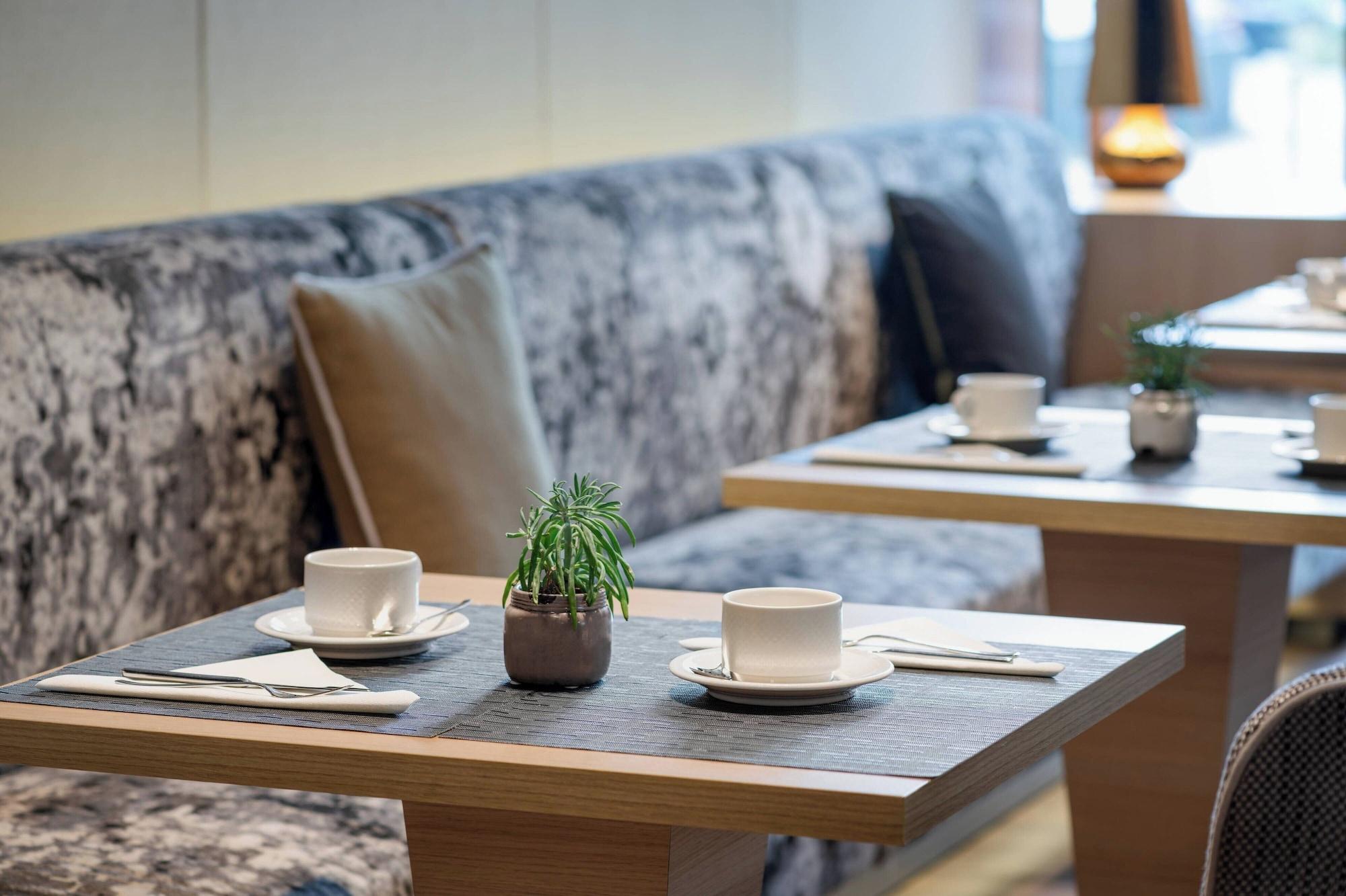 Restaurant AC Hotel A Coruña by Marriott