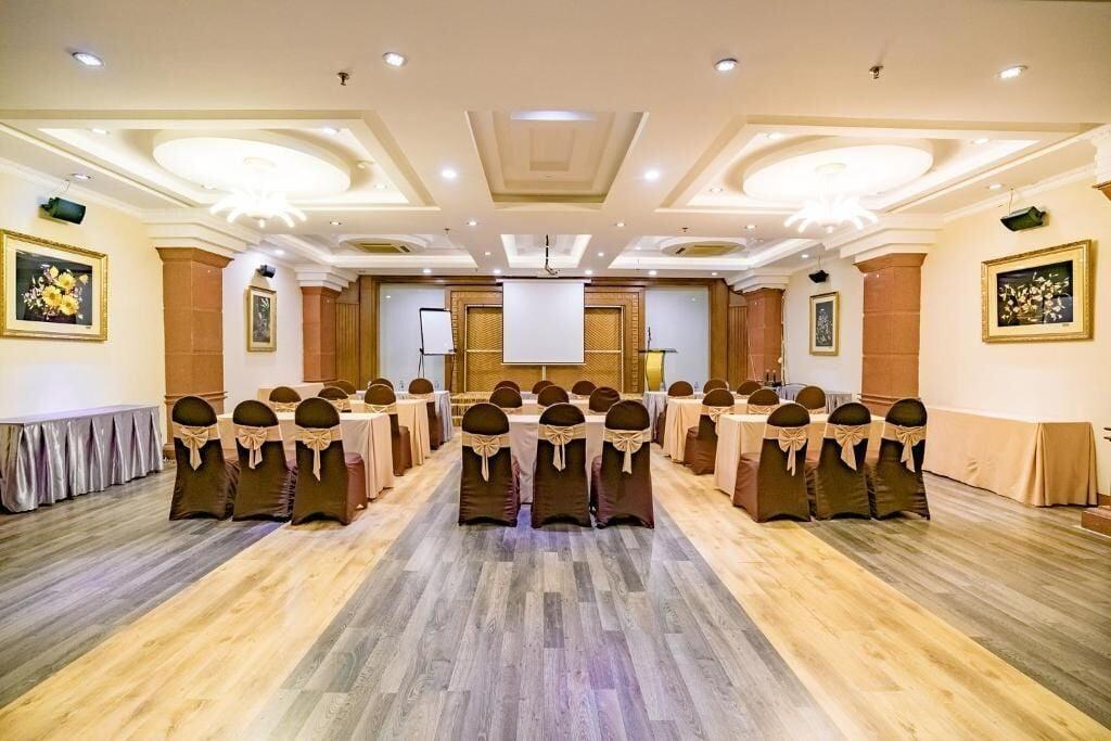 Sala de Reuniones Adina Hotel