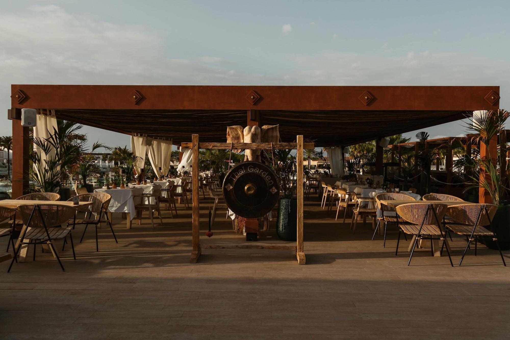 Restaurant Lago Resort Menorca Casas del Lago - Adults Only