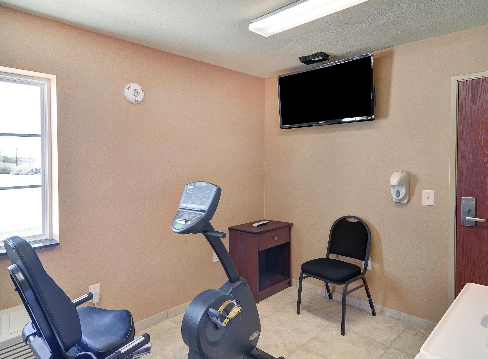 Gimnasio Cobblestone Inn & Suites – Big Lake