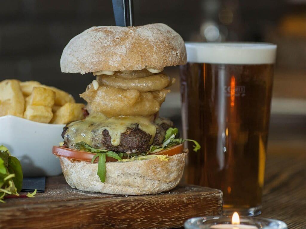 Restaurant The Fairfax Arms
