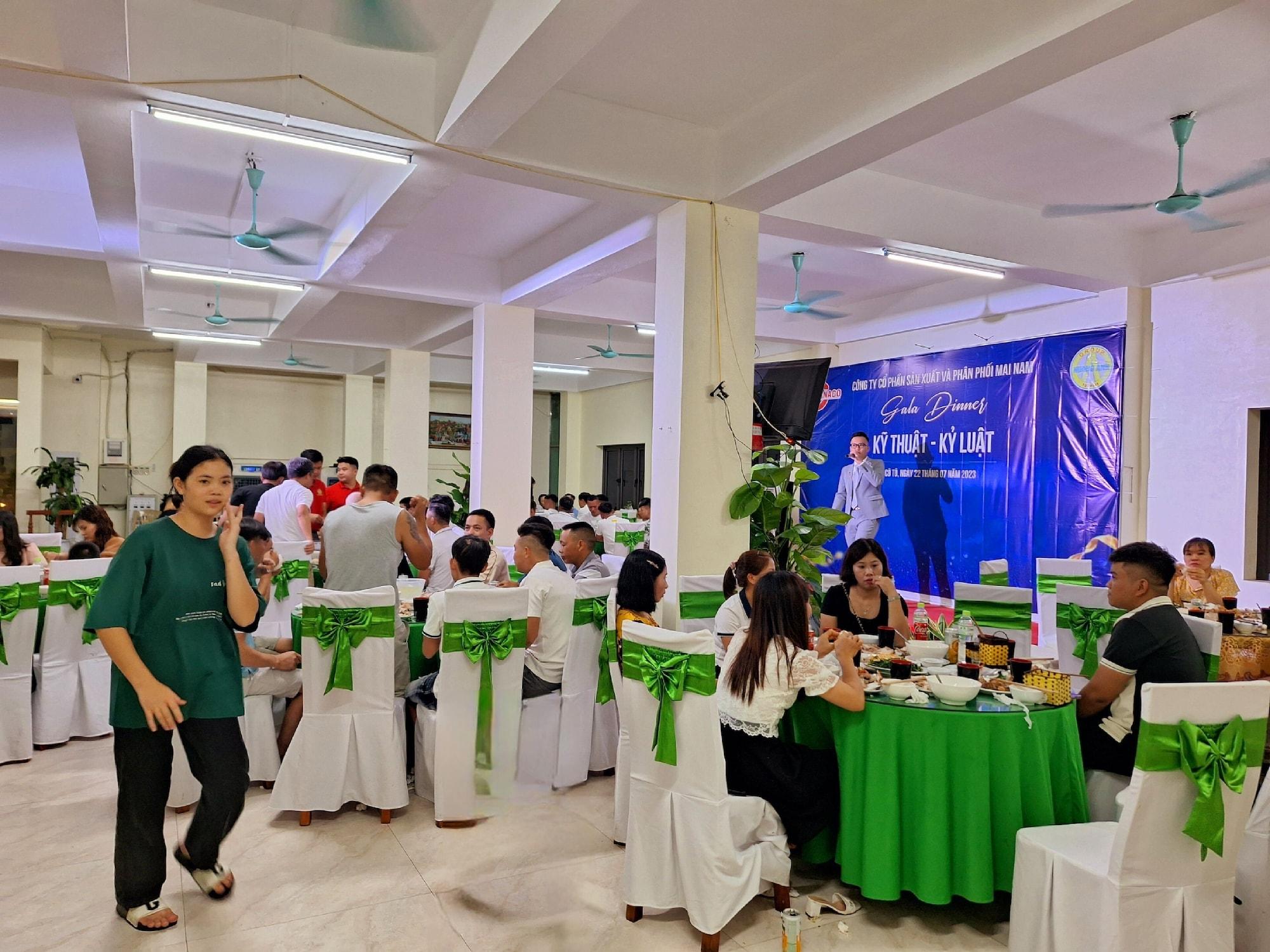 Restaurant Green Co to Hotel