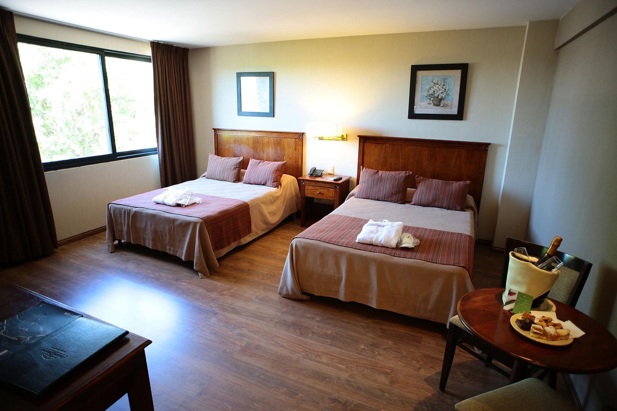 Habitación Howard Johnson by Wyndham San Pedro
