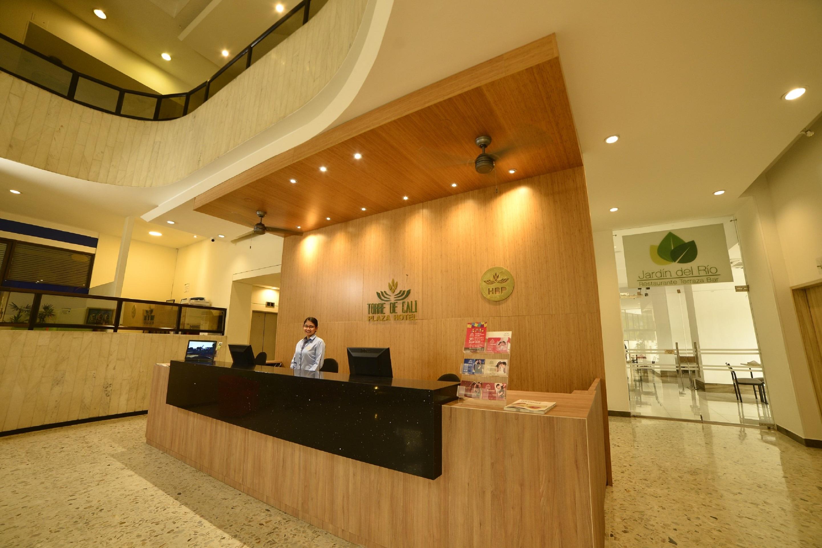 Vista Lobby Torre De Cali Plaza Hotel