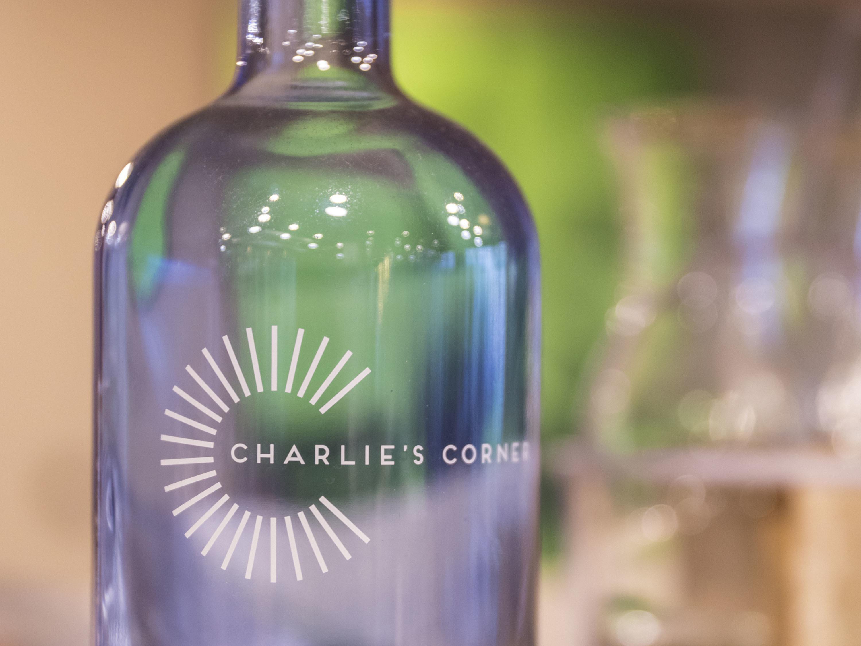 Bar/Salón ibis Zurich Messe-Airport