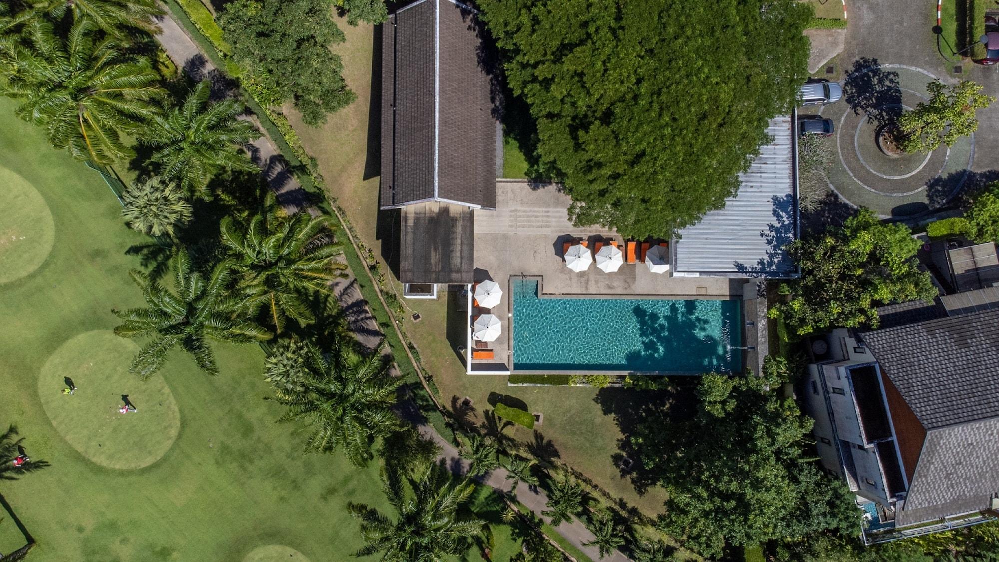 Vista Exterior Tinidee Golf Resort Phuket
