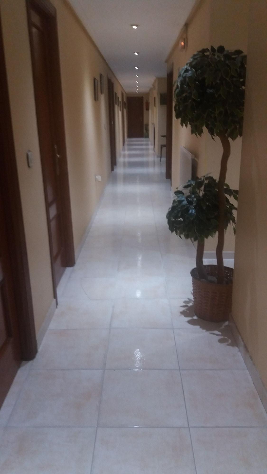 Vista Lobby Hotel Covadonga
