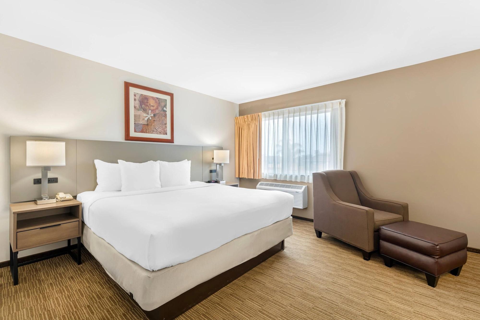 Varios Comfort Inn Cockatoo near LAX Airport