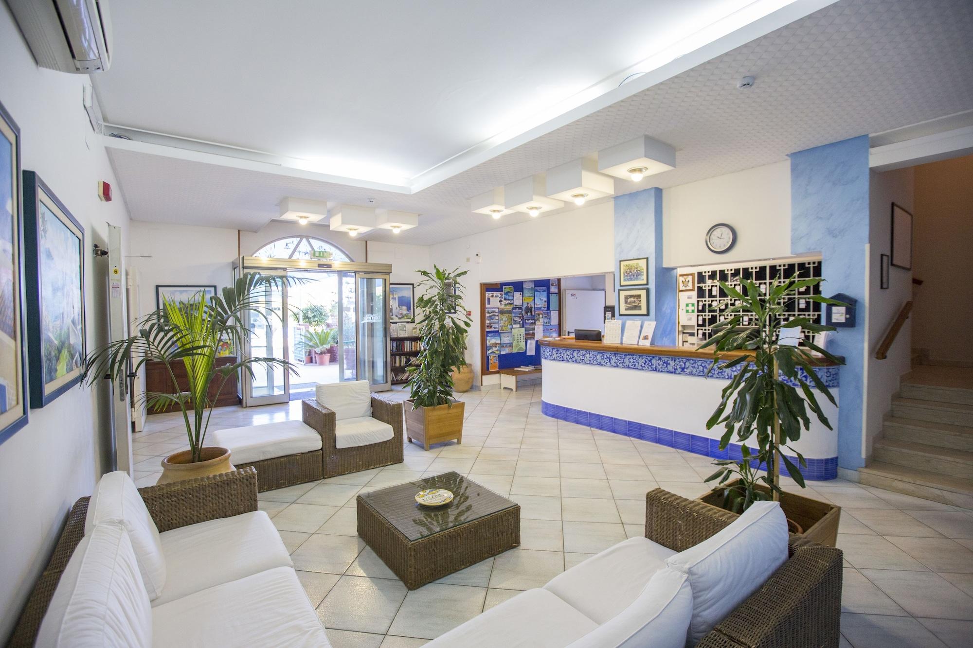 Vista Lobby Hotel Tourist