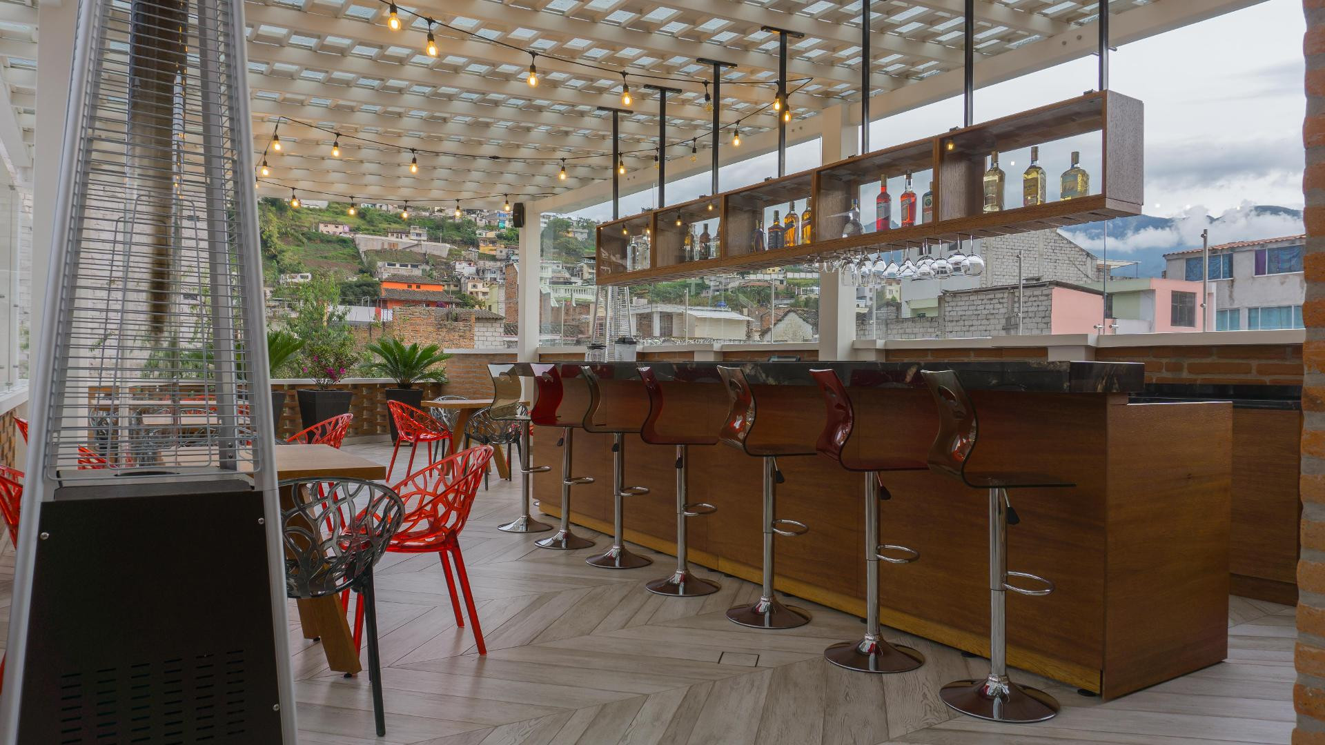 Bar/Salón Hotel Otavalo By Arthotels Ecuador