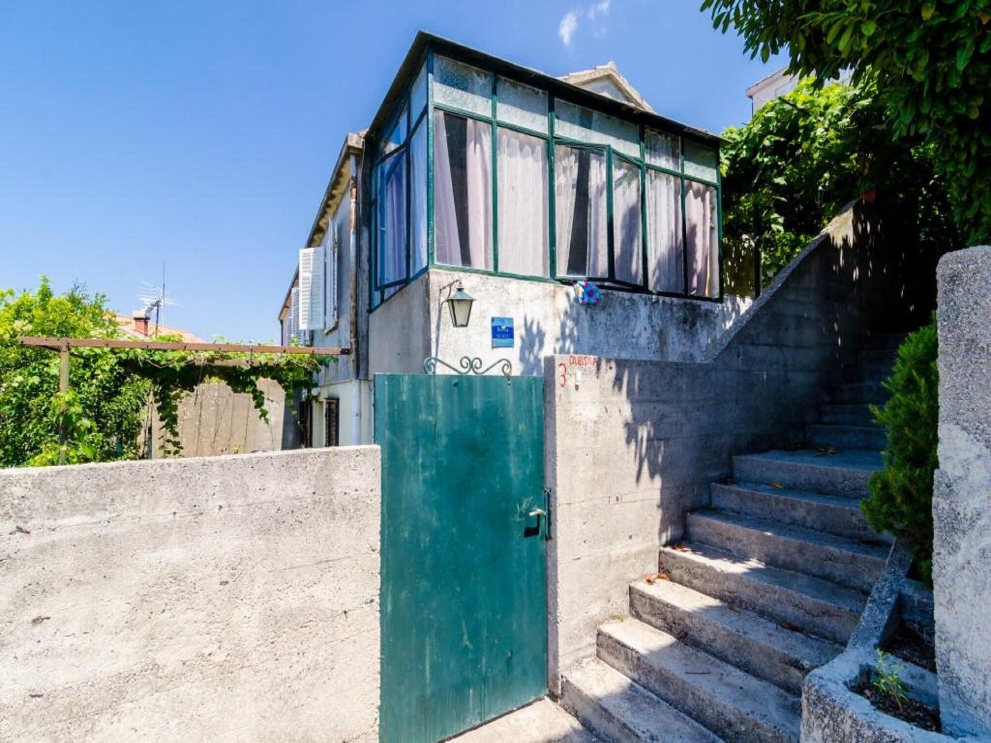 Vista Exterior Guest House Mara