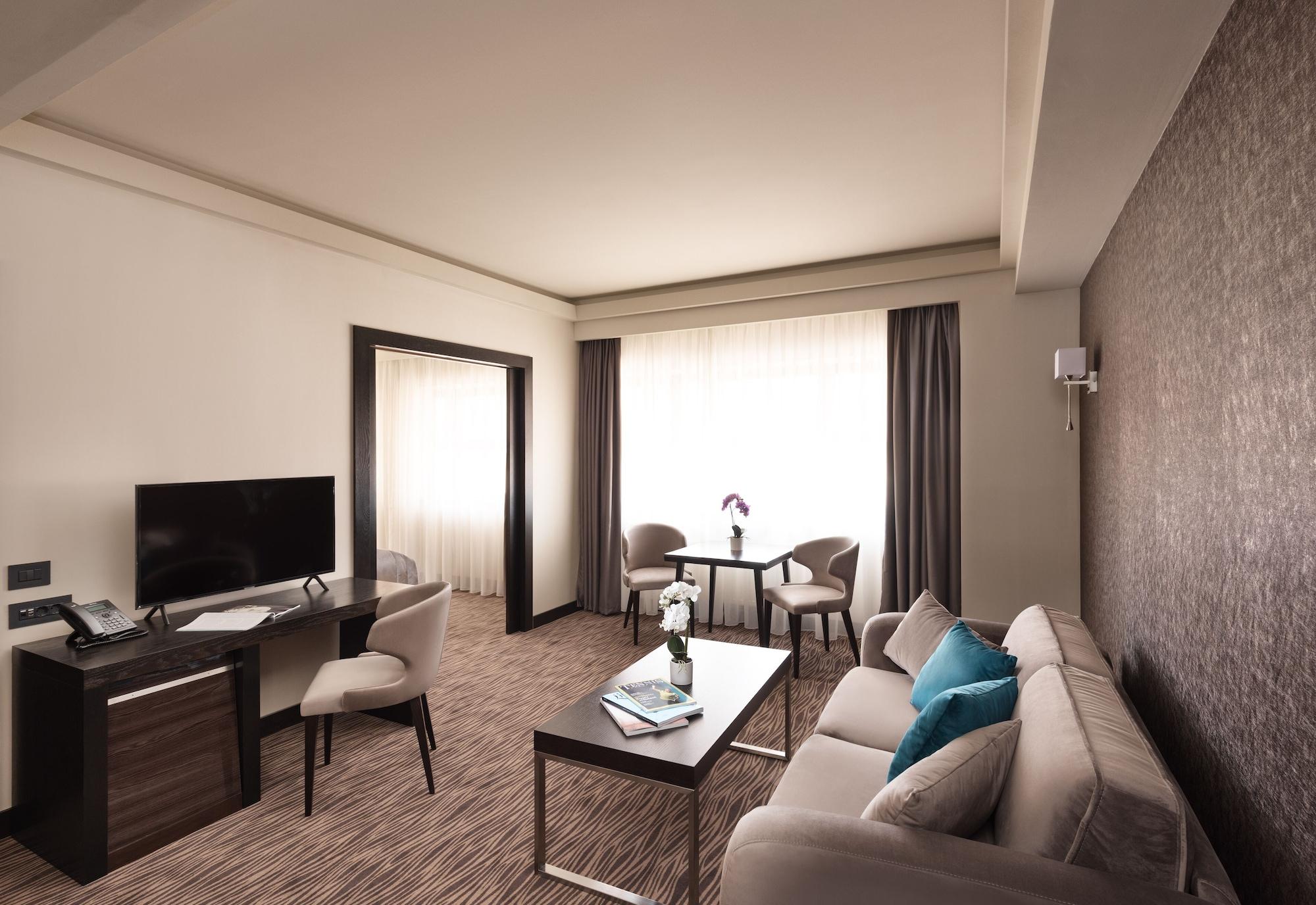 Comodidades del Alojamiento Old Town Hotel