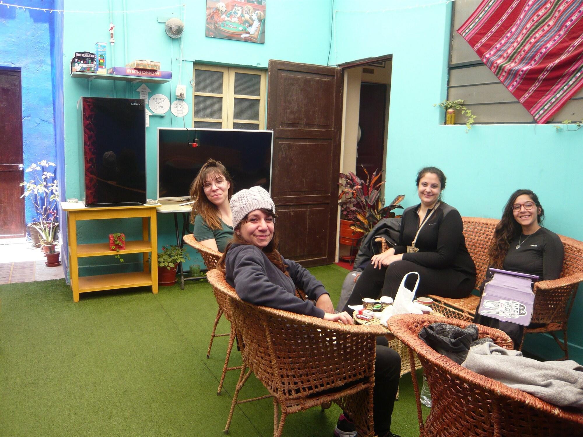 Varios Hostel Fuentes