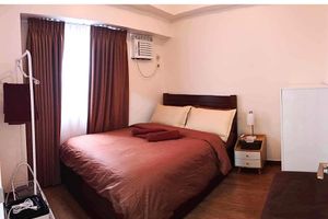 Alquiler Vacacional - Urban Retro Haven - Groovy Staycation Holiday Destination in Quezon City