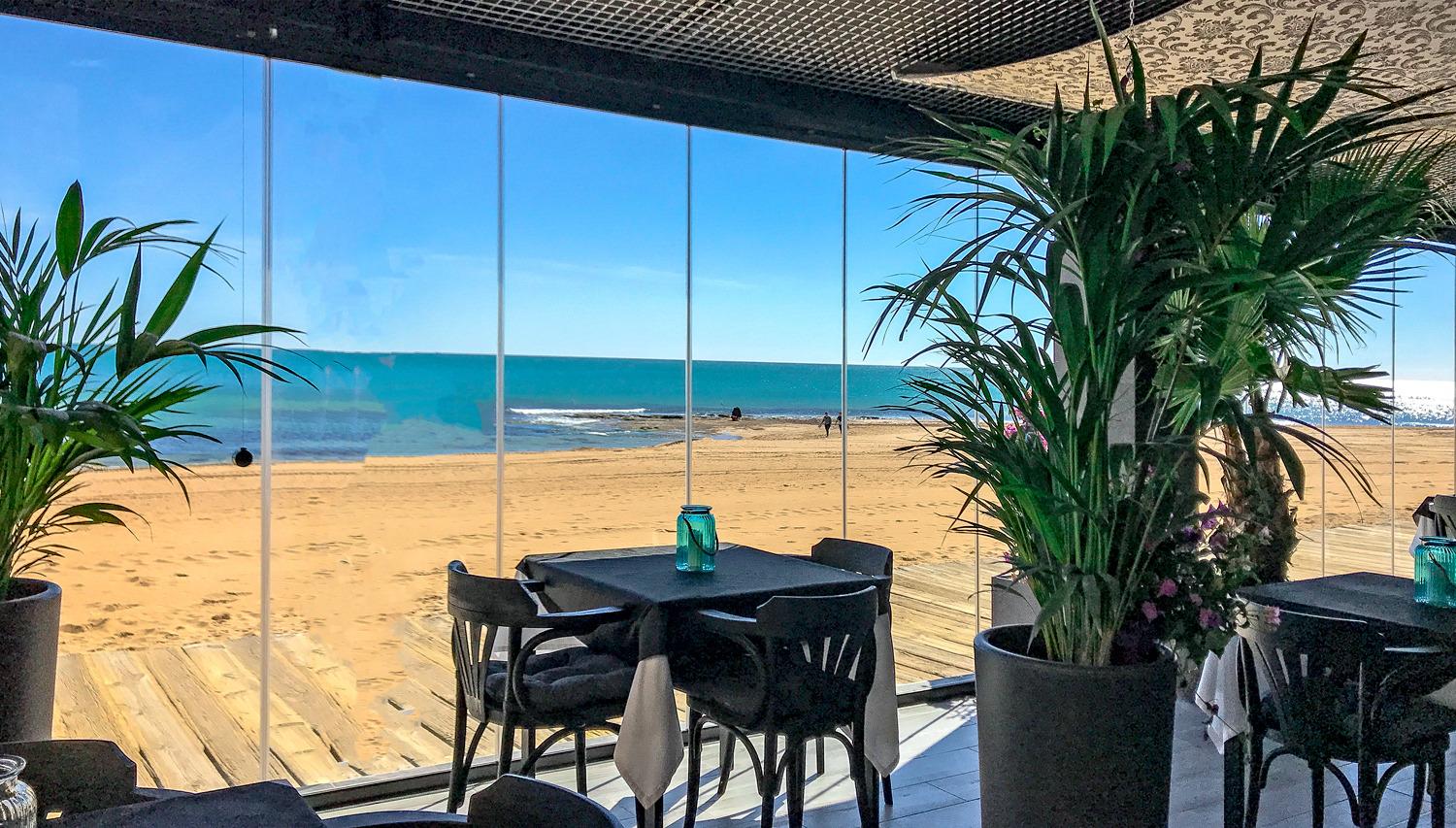 Restaurant Lloyds Beach Club Aparthotel