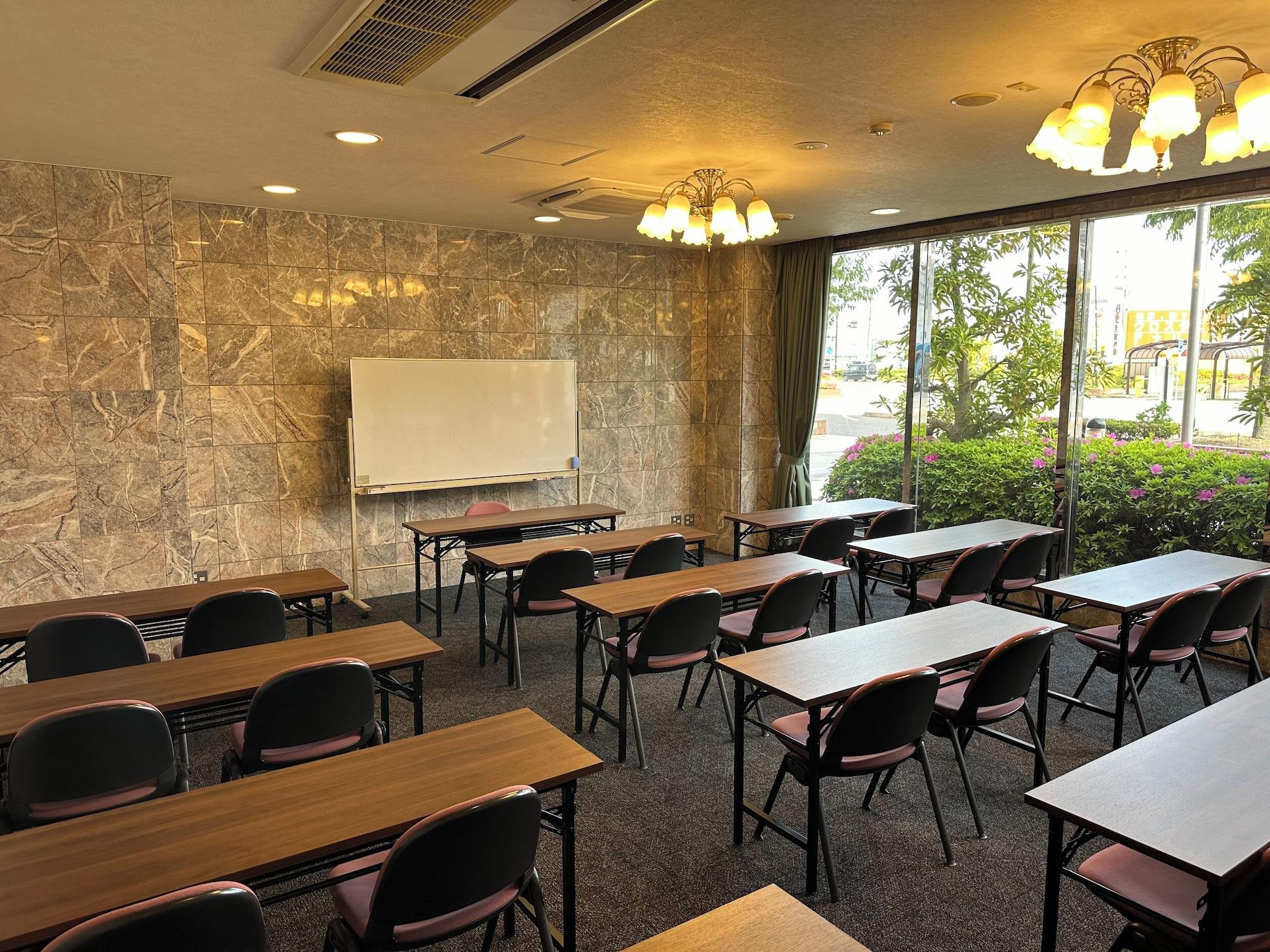 Sala de Reuniones APA Hotel Gifu Hashima Ekimae