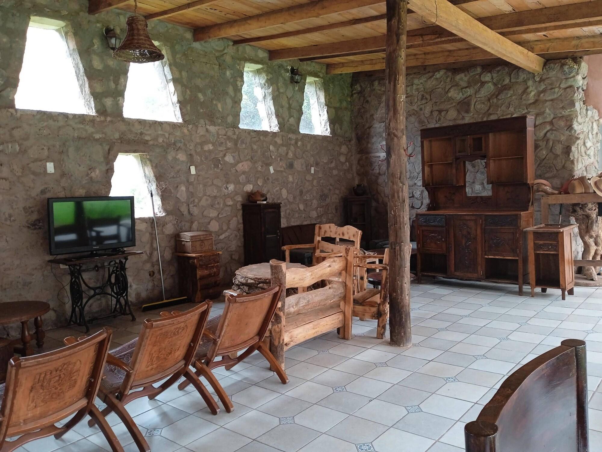 Restaurant La Casa de Piedra Ecolodge