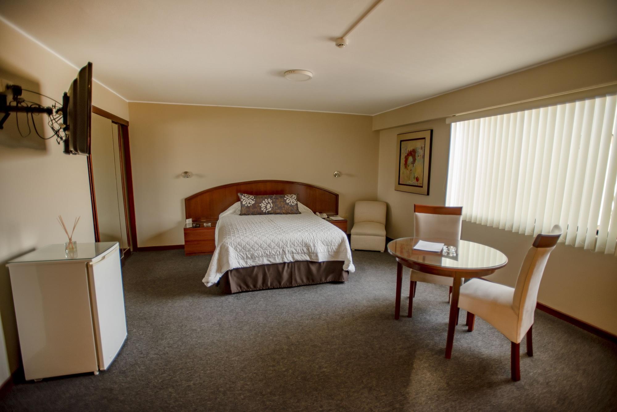 Habitación Hotel Park Suites