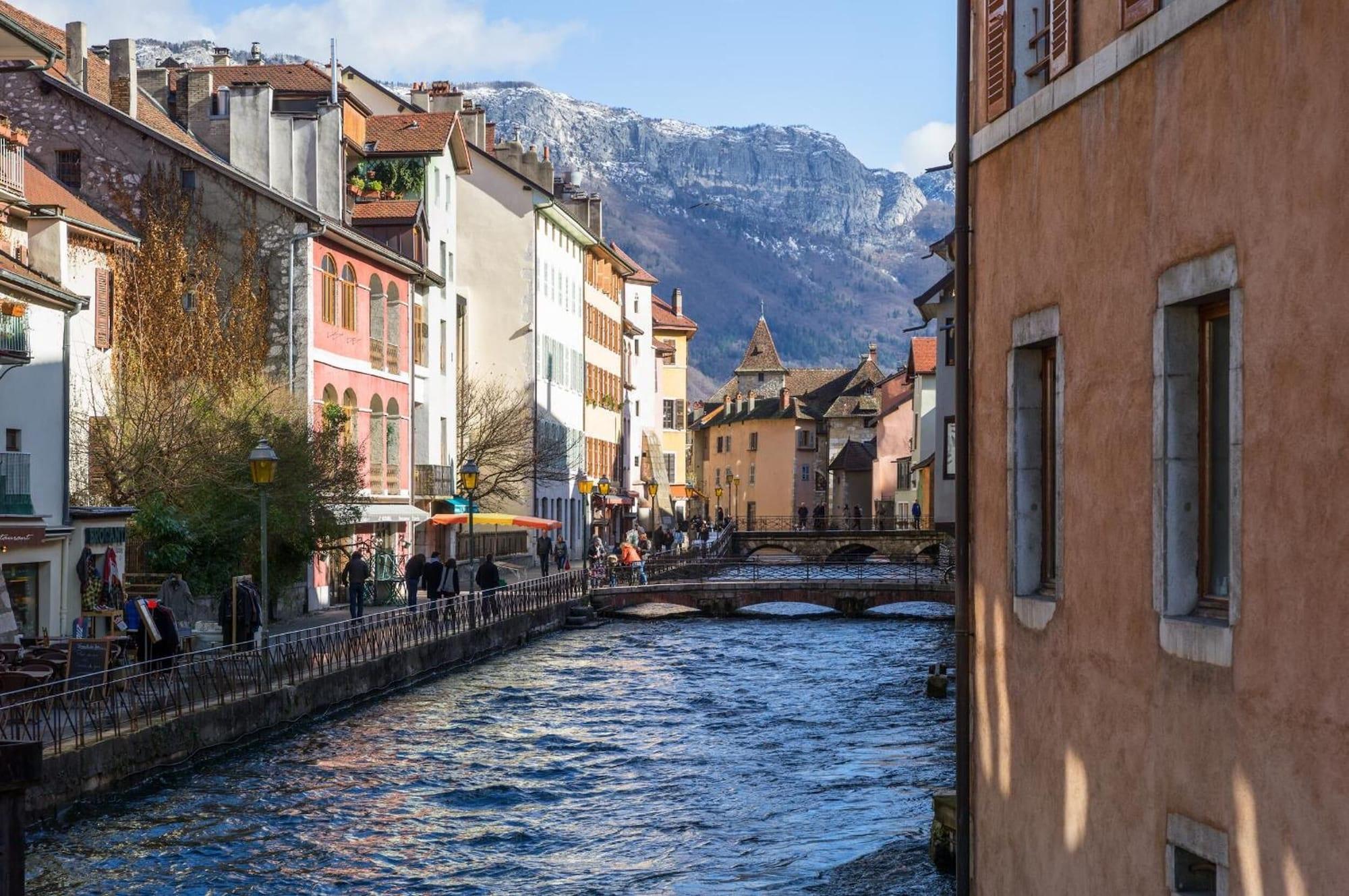 Vista Exterior Les Loges Annecy Vieille ville