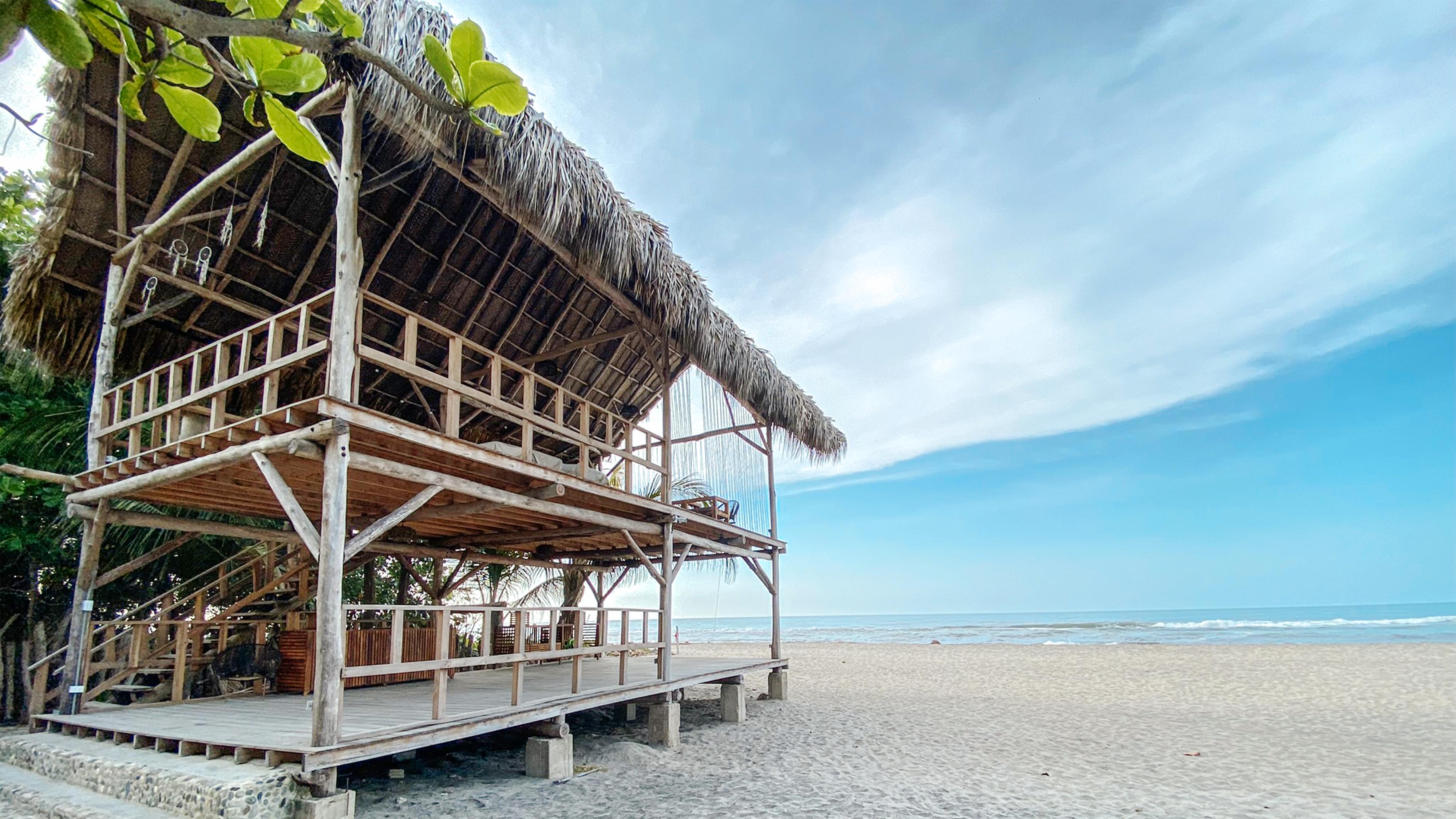 Playa Tay beach hotel - Tayrona