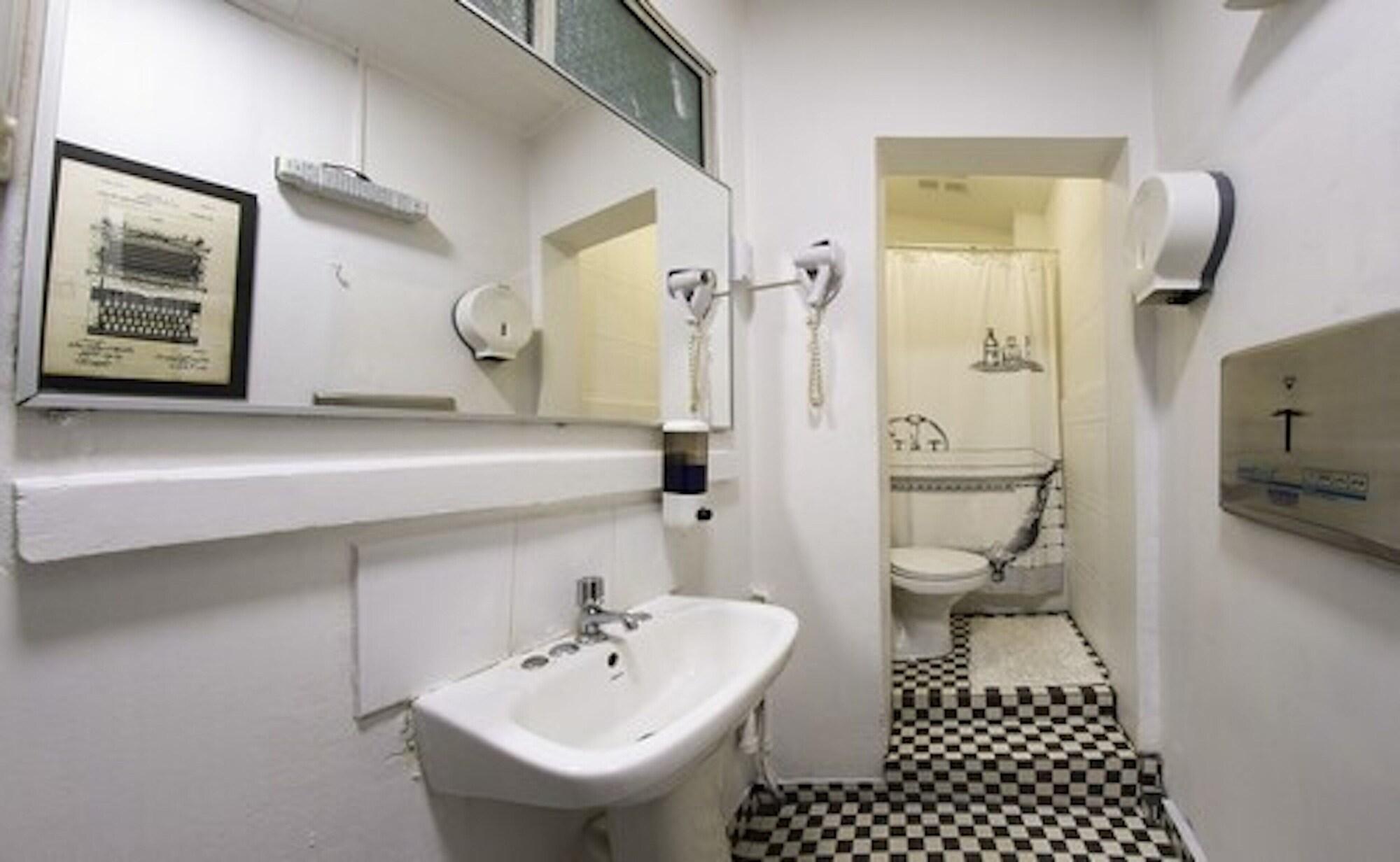 Equipamiento de Habitación Etnico Bío Bío