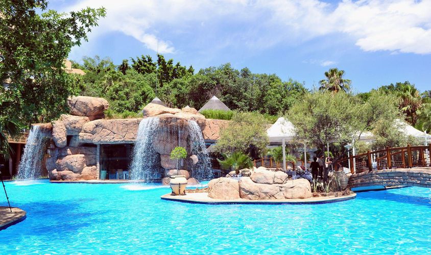 Bush Bungalows at Sun City Resort, Sun City Hotéis no Decolar