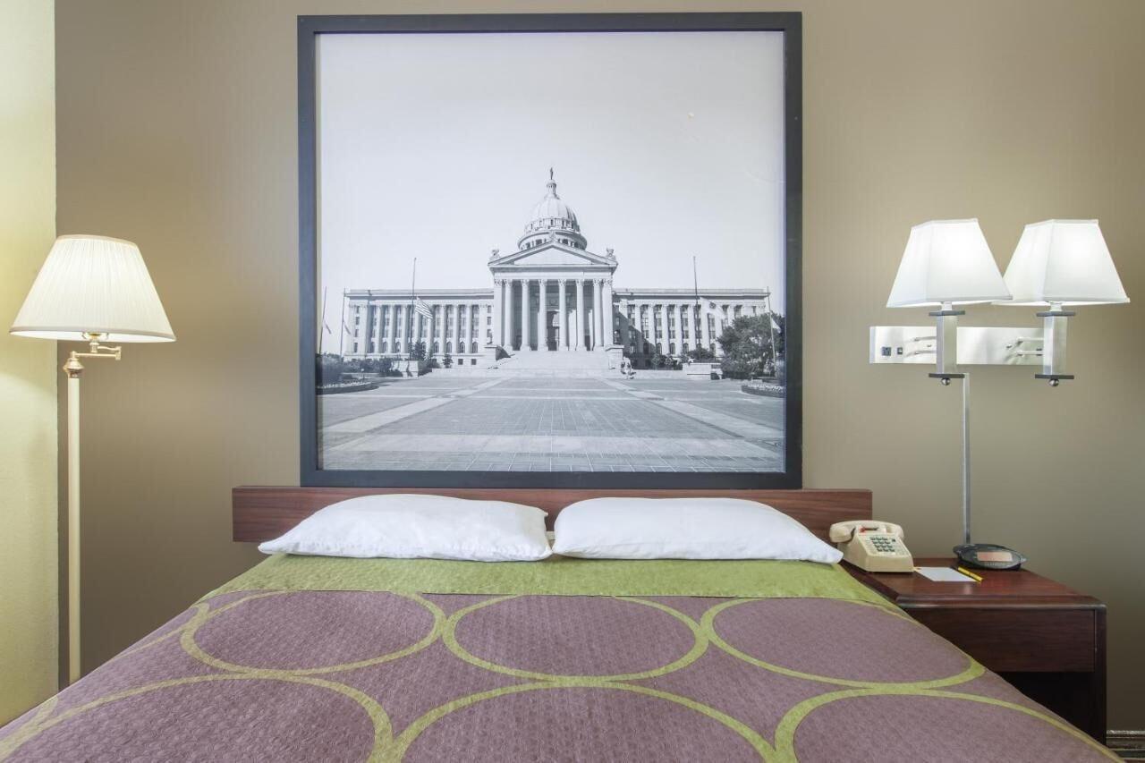Habitación Rodeway Inn