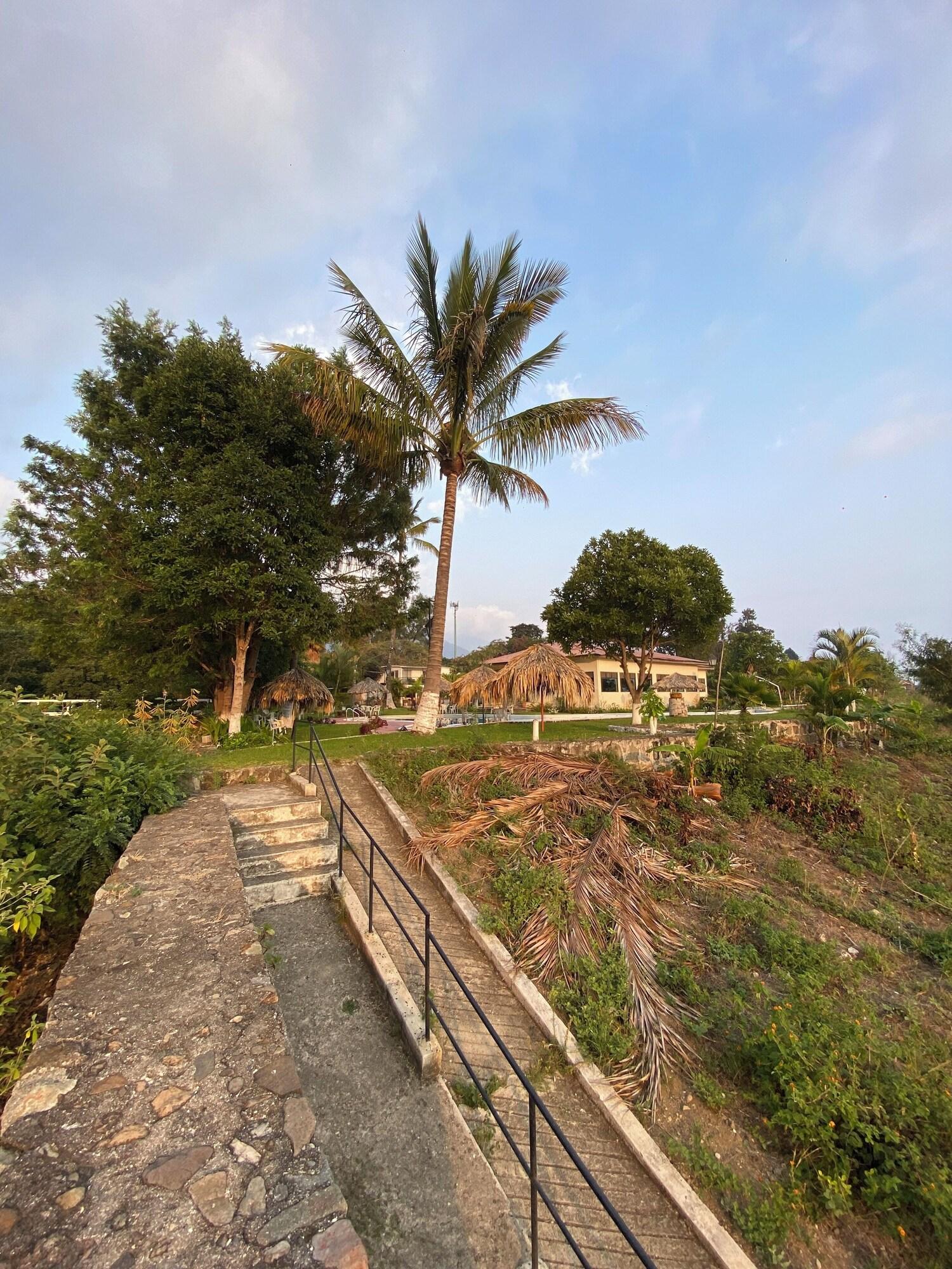 Vista Exterior The Lakefront Panajachel by Tzanjuyu