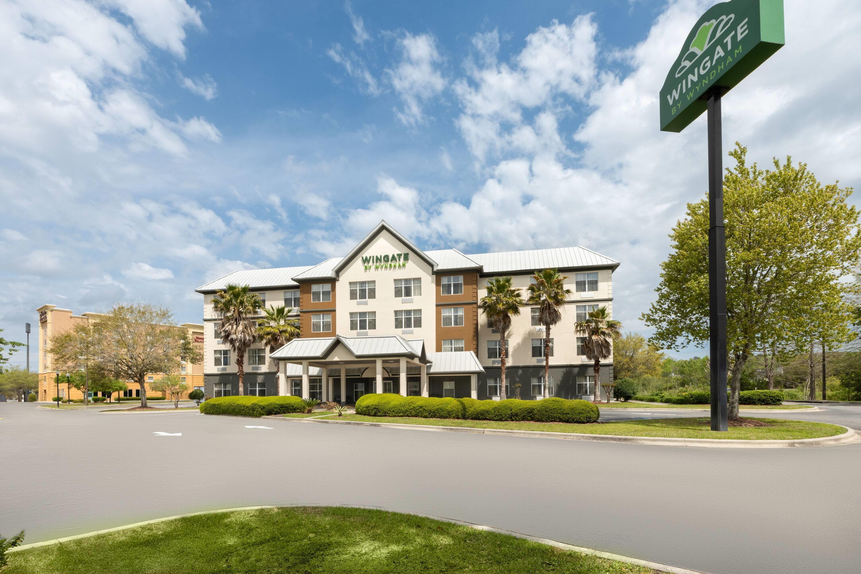 Vista Exterior Wingate by Wyndham Savannah Gateway