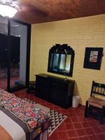 Alquiler Vacacional - Beautiful beachfront 2BR 2BA condo w/pool, patio & sunsets!