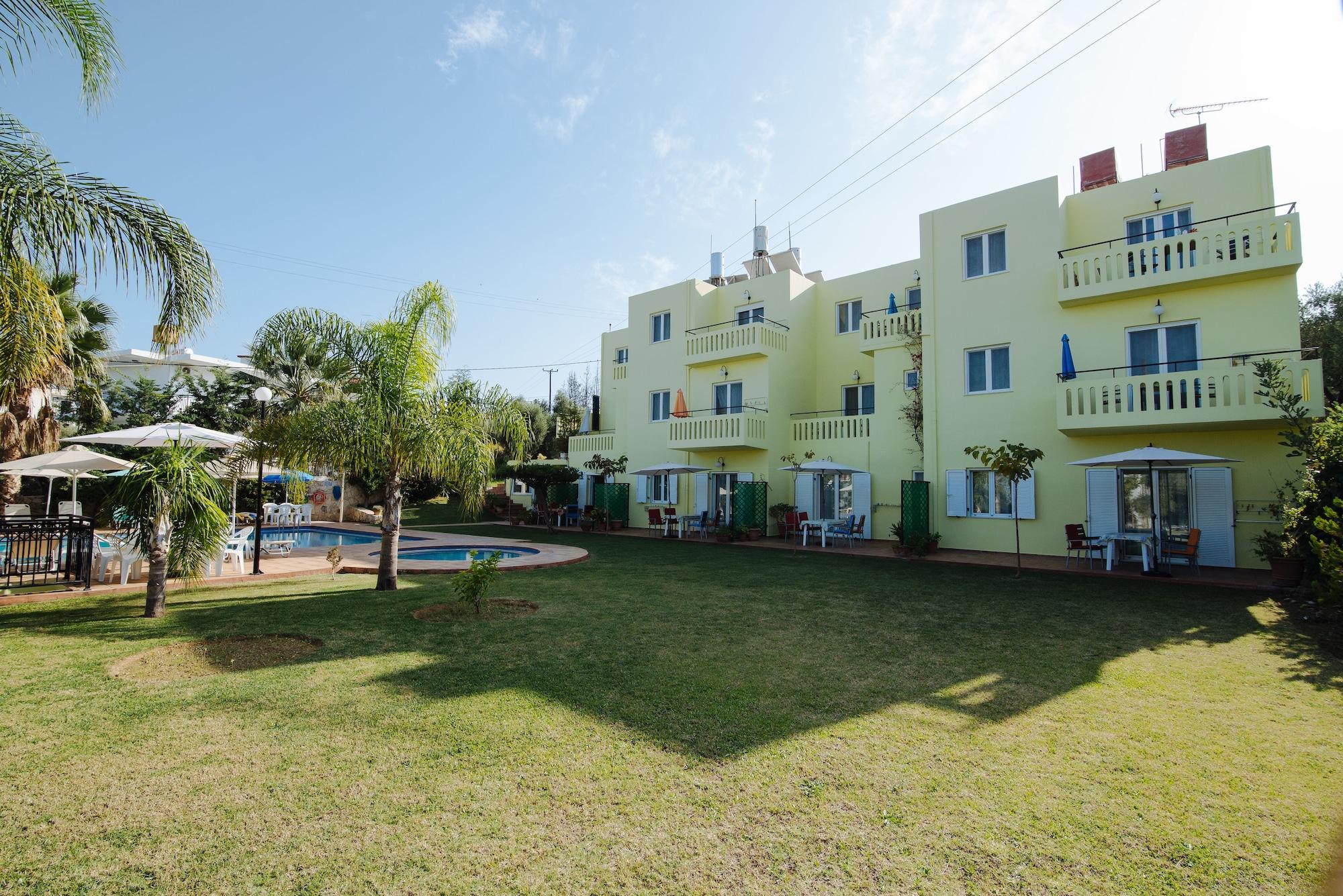 Vista Exterior Kalithea Apartments