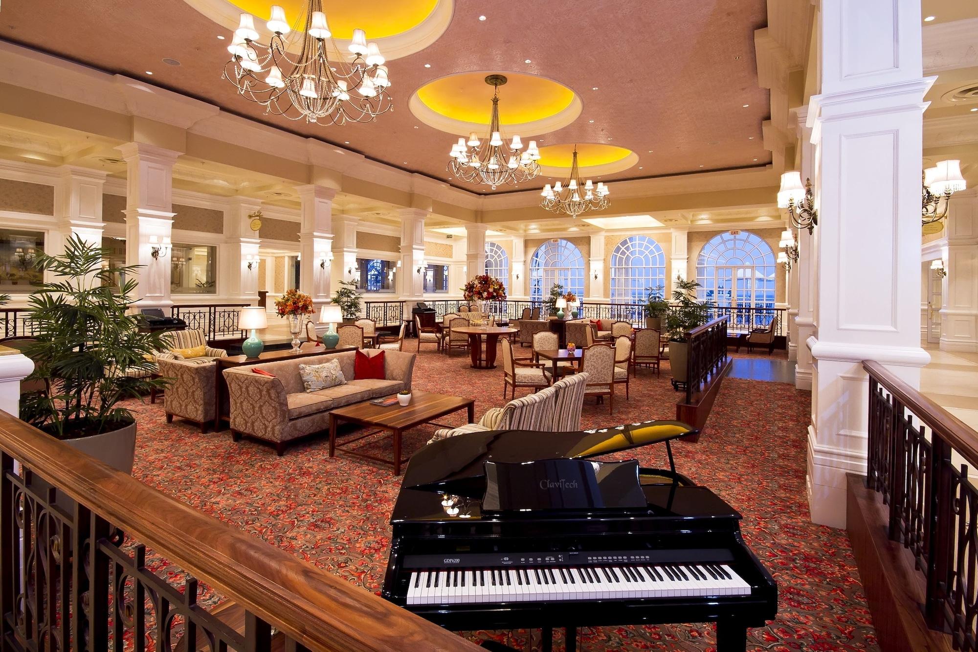 Vista Lobby The Boardwalk Hotel