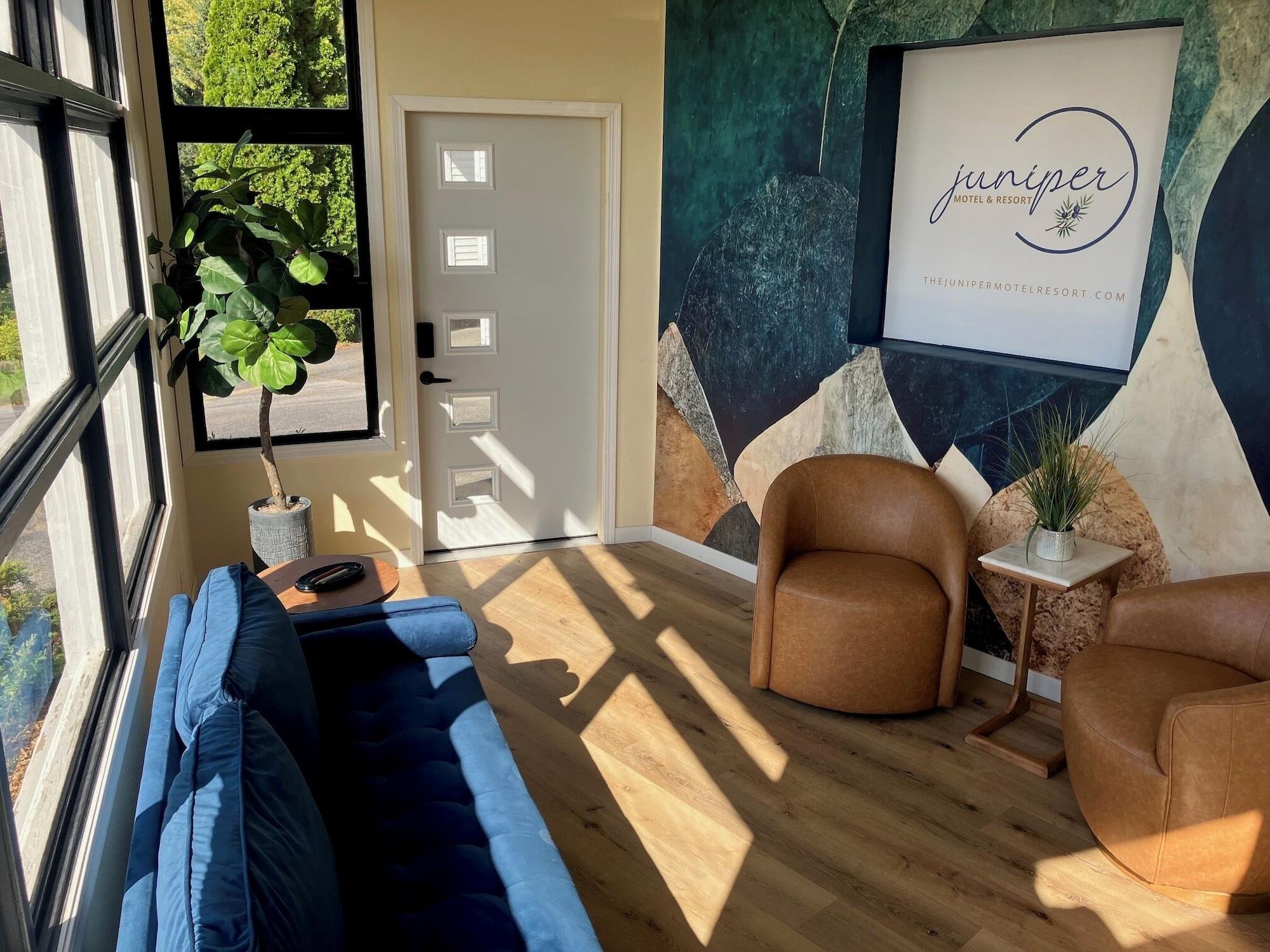 Vista Lobby The Juniper Motel & Resort