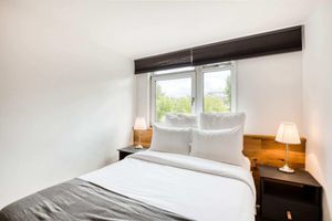 Alquiler Vacacional - Homely 4 Bedroom House in Brixton