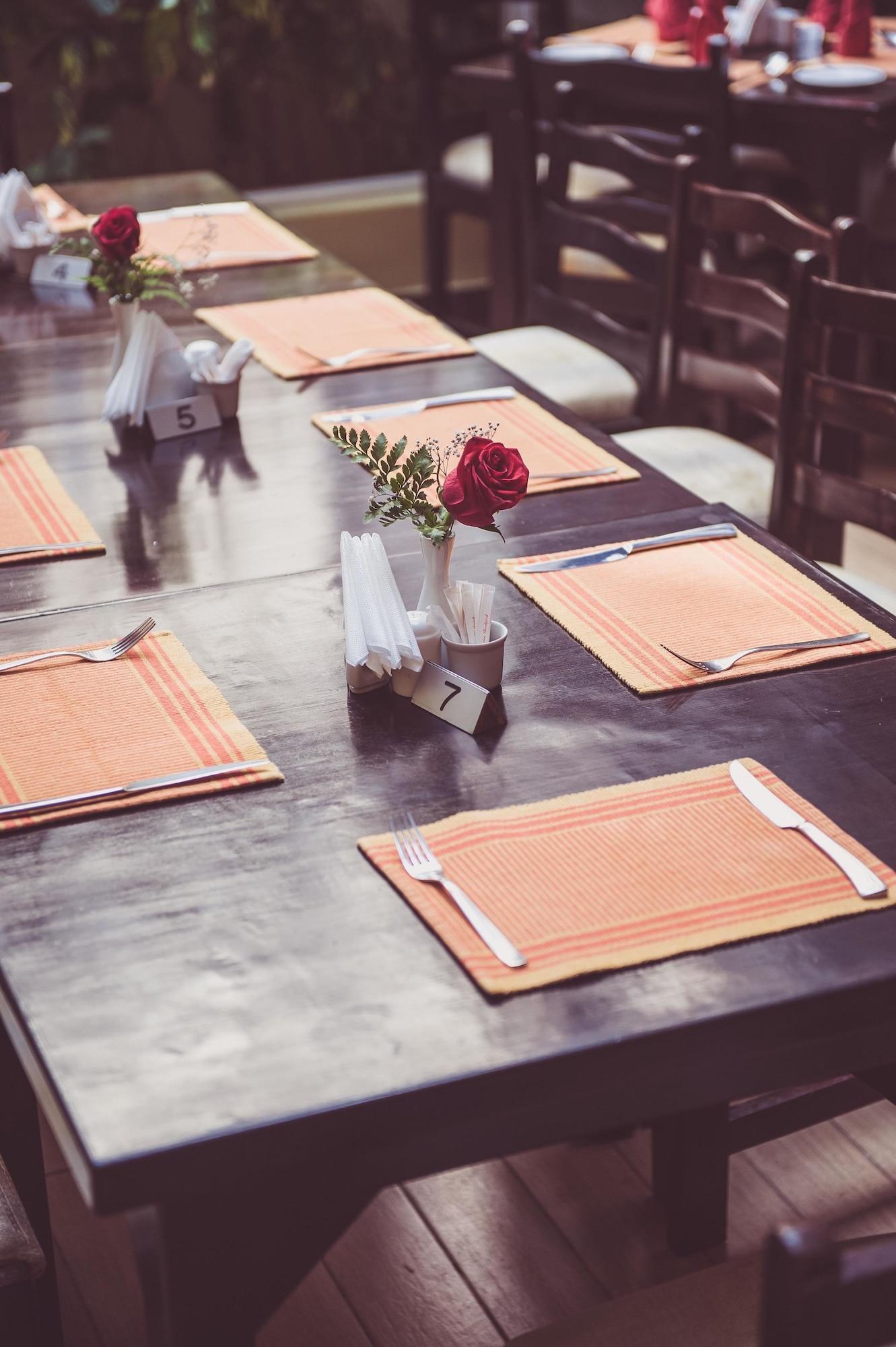 Restaurant Mvuli House