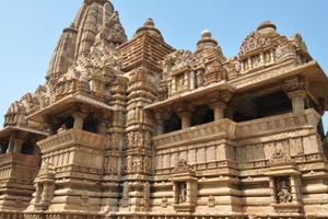 Actividad - Recorrido por el grupo de templos occidentales de Khajuraho