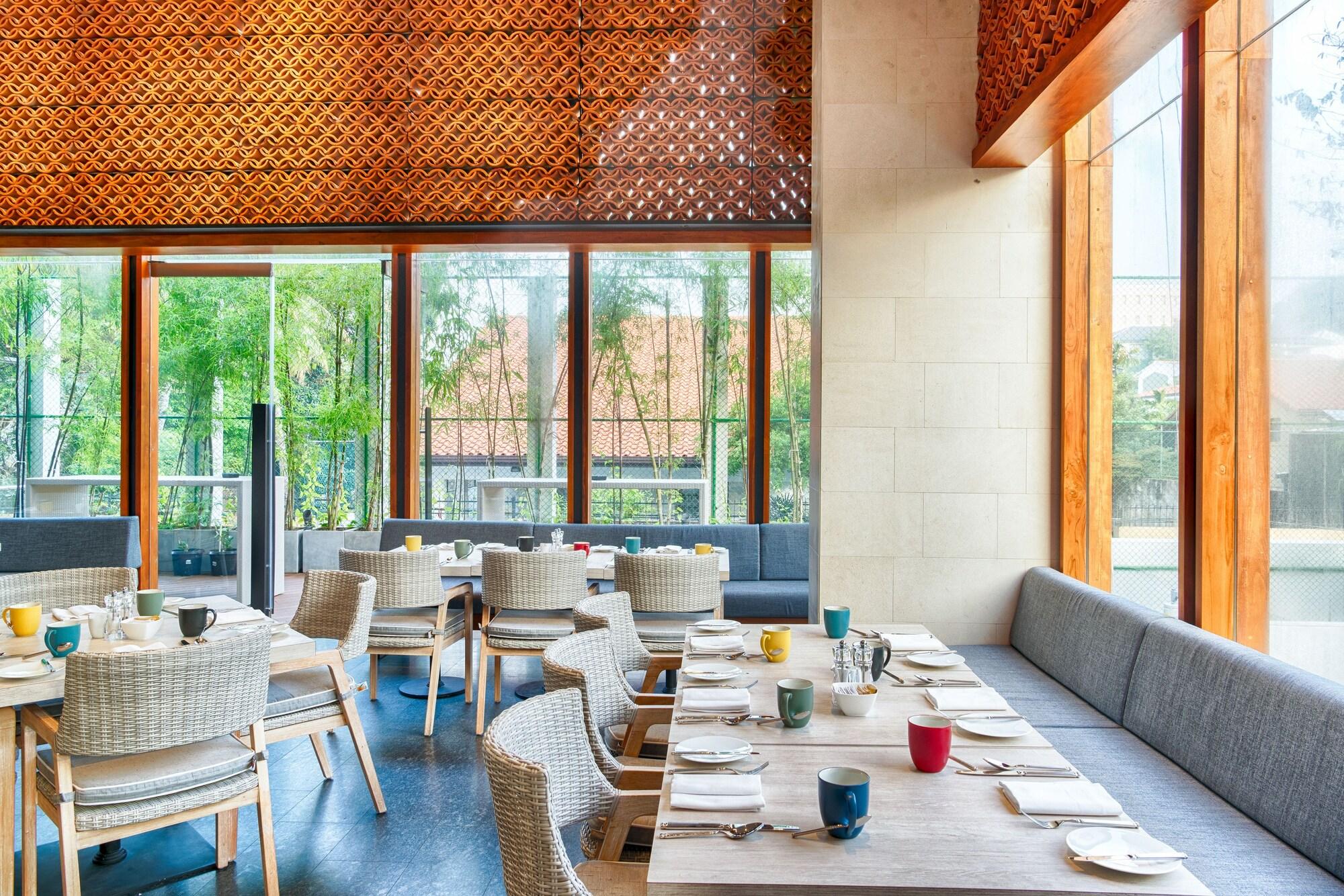 Restaurant Jetwing Colombo Seven