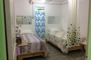 Alojamiento - Economical Rooms