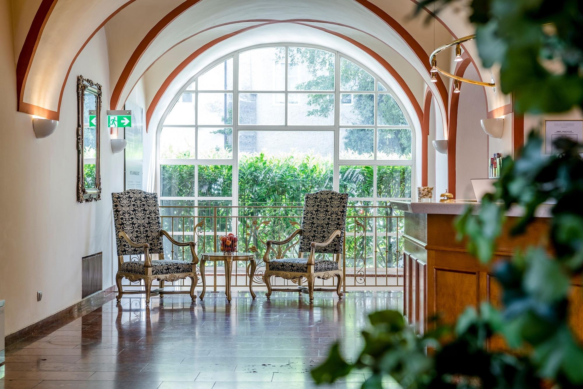 Varios IMLAUER Palais Mirabell