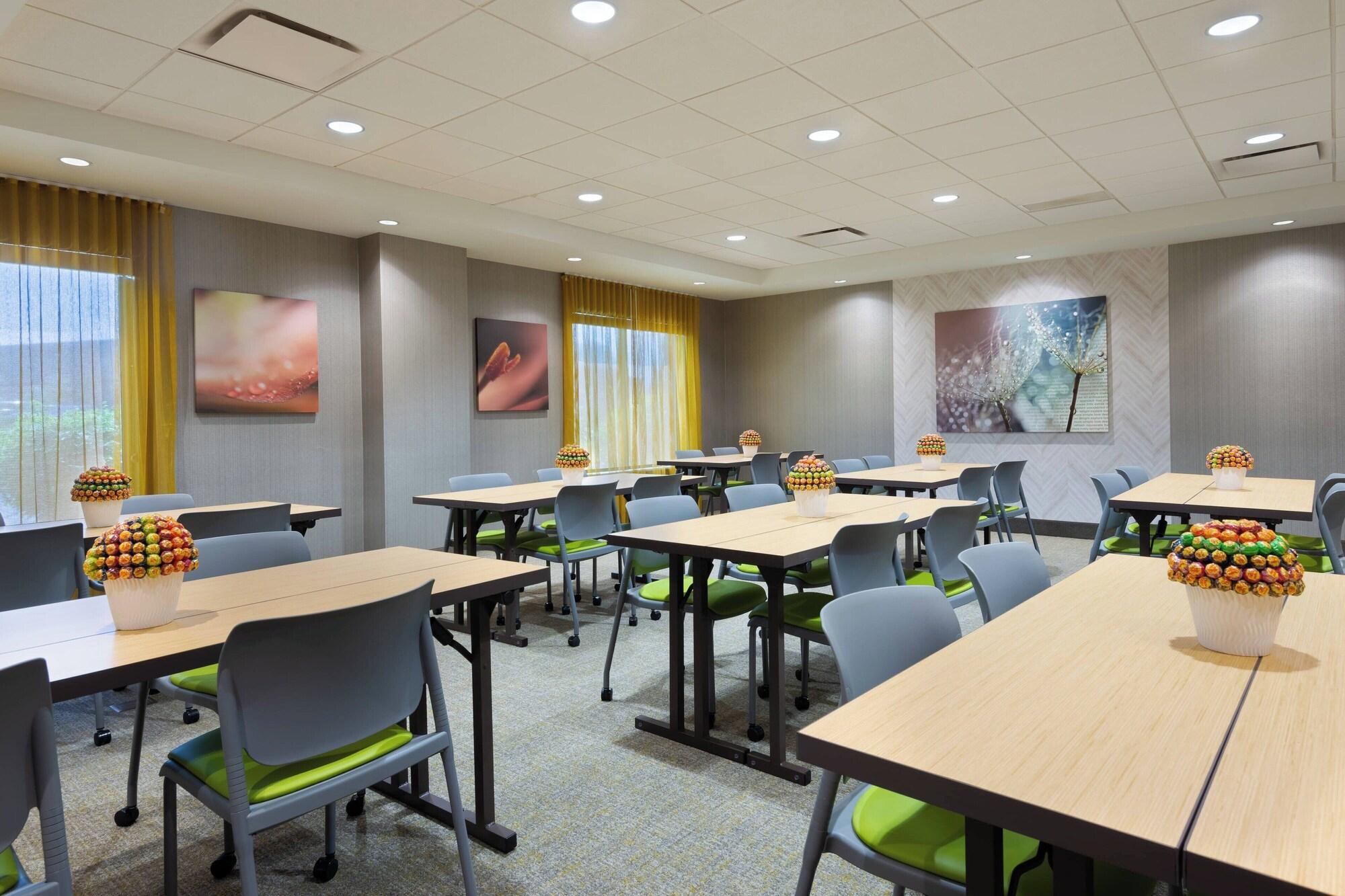 Sala de Reuniones SpringHill Suites by Marriott Cleveland/Solon