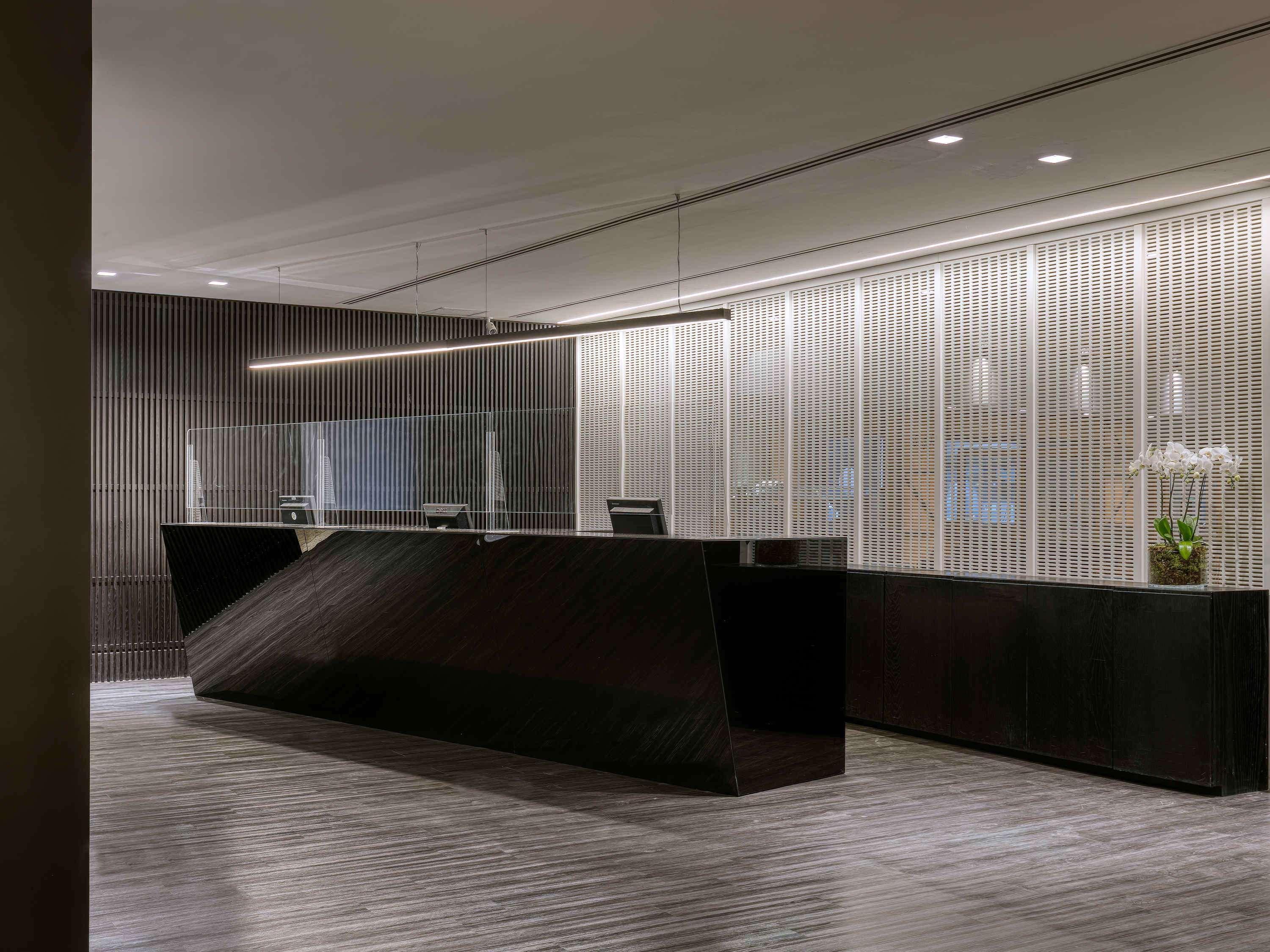 Vista Lobby Caesar Business Belo Horizonte Belvedere Managed by Mercure