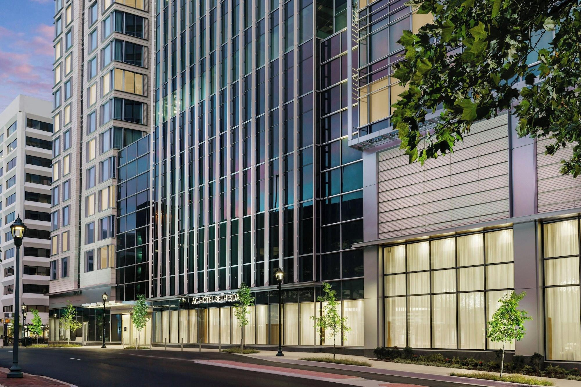 Vista Exterior AC Hotel by Marriott Bethesda Downtown