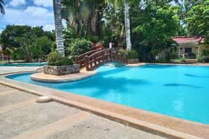 Alojamiento - RedDoorz Plus @ Costa Roca Balamban