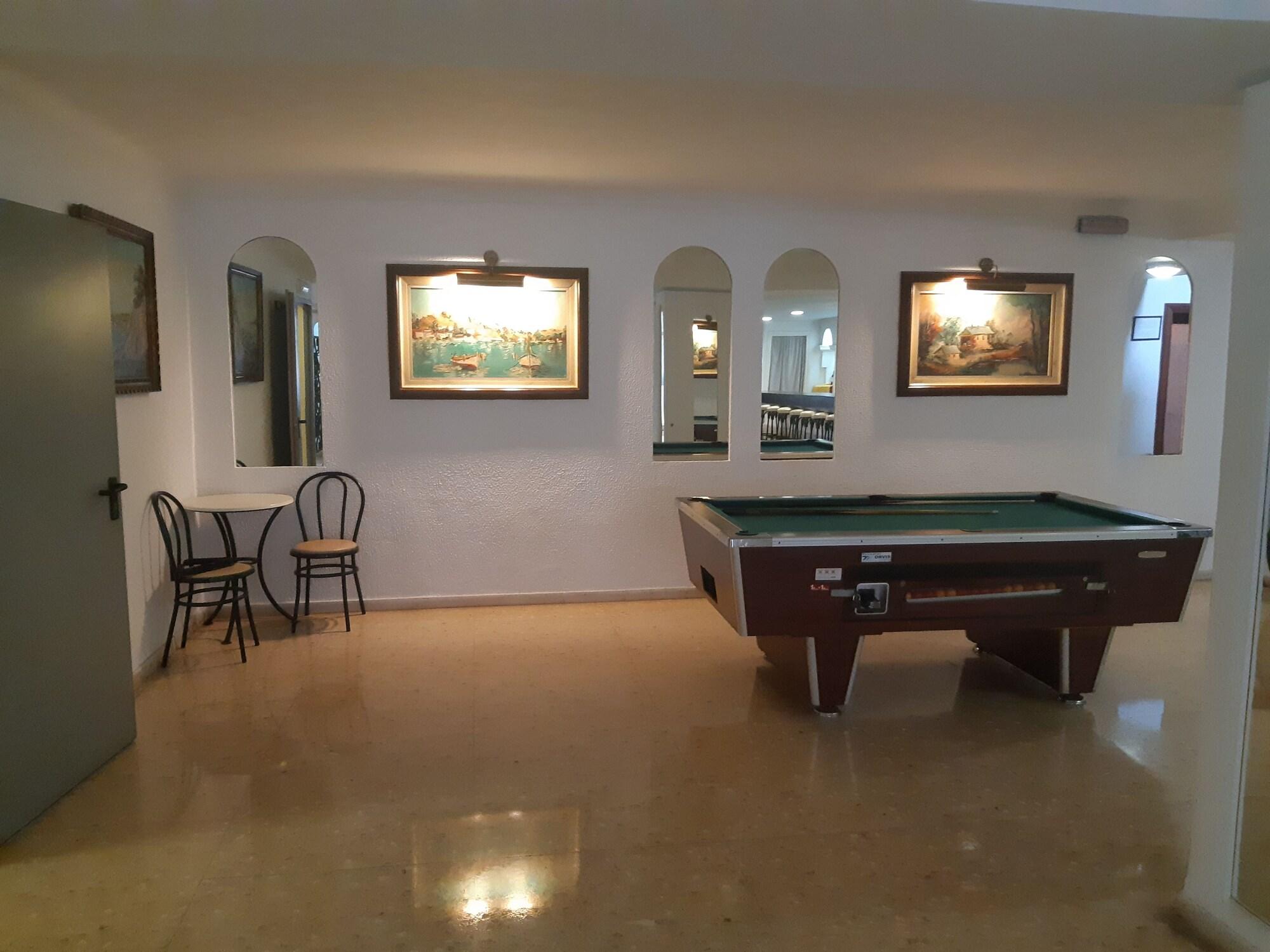 Instalaciones Recreativas Hotel Castella