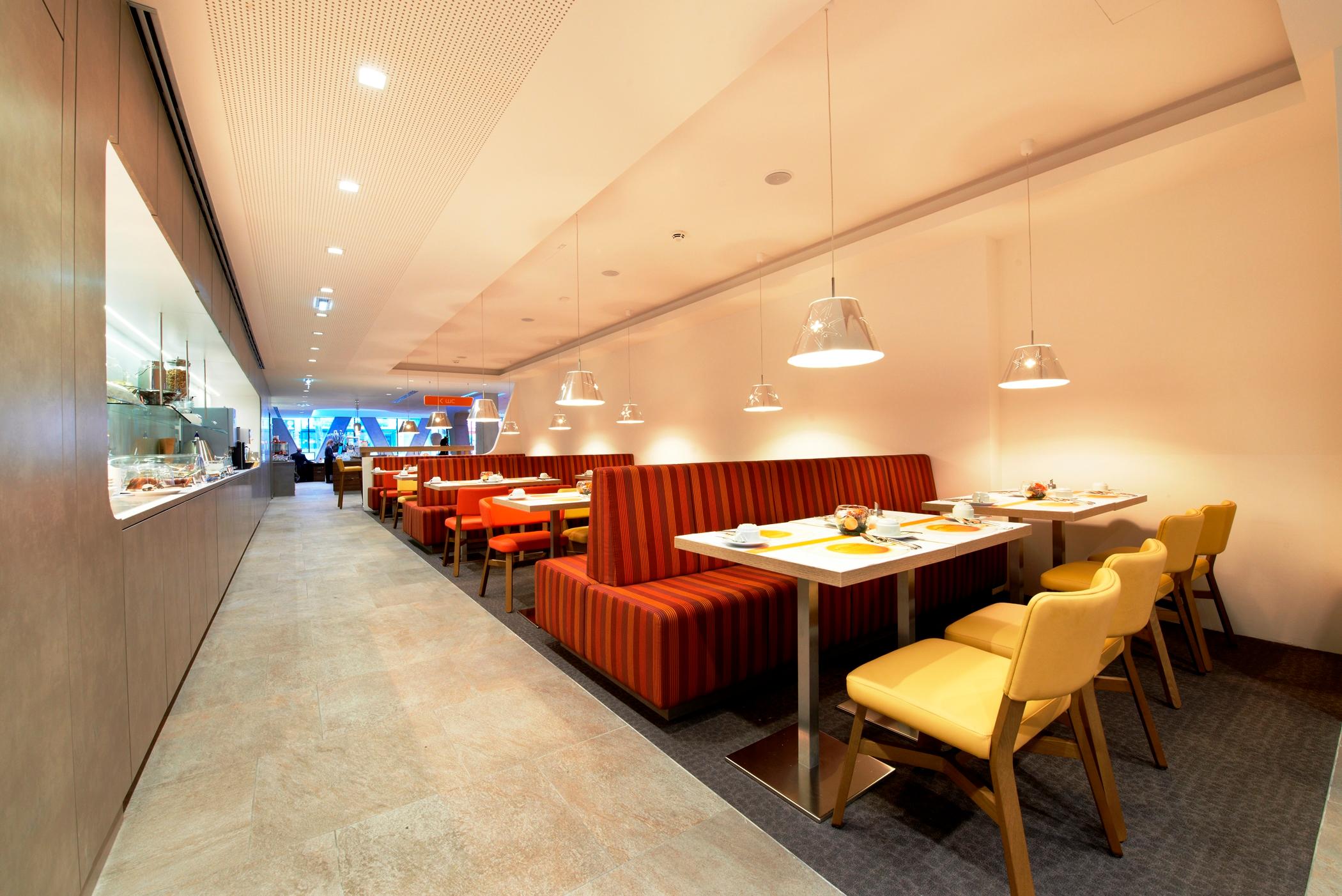 Restaurant Simm’s Hotel – the cityhotel next to Metro U3