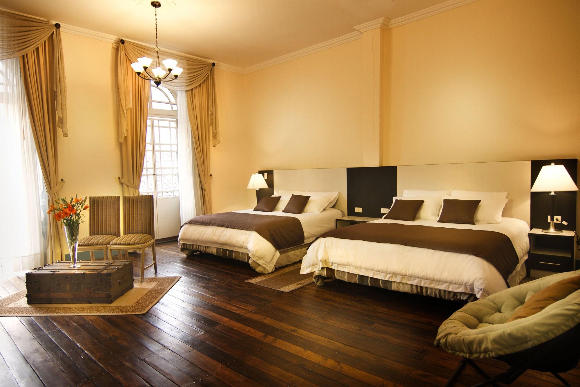 Habitación Del Parque Hotel & Suites