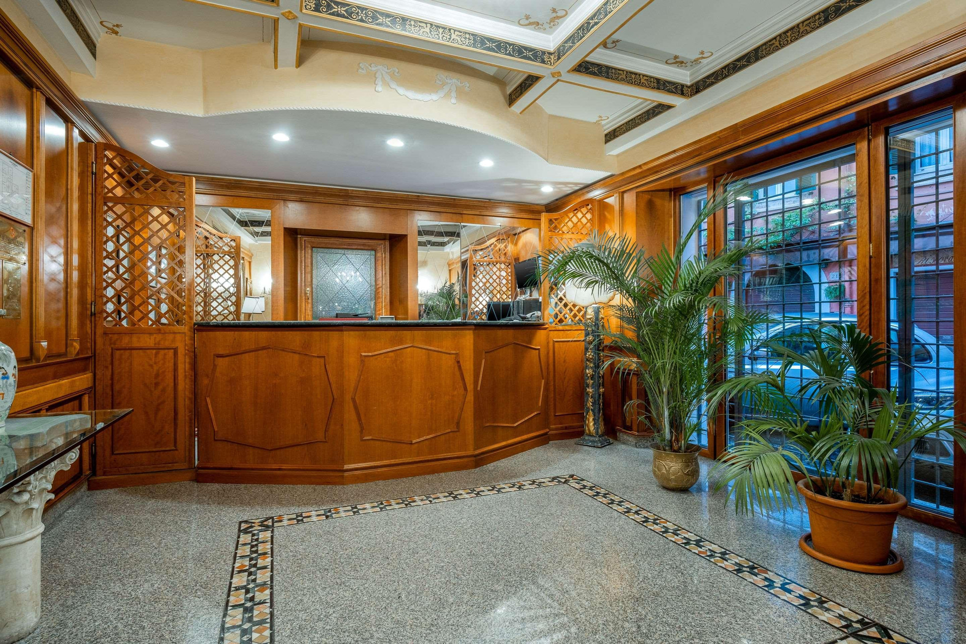Vista Lobby Comfort Hotel Bolivar