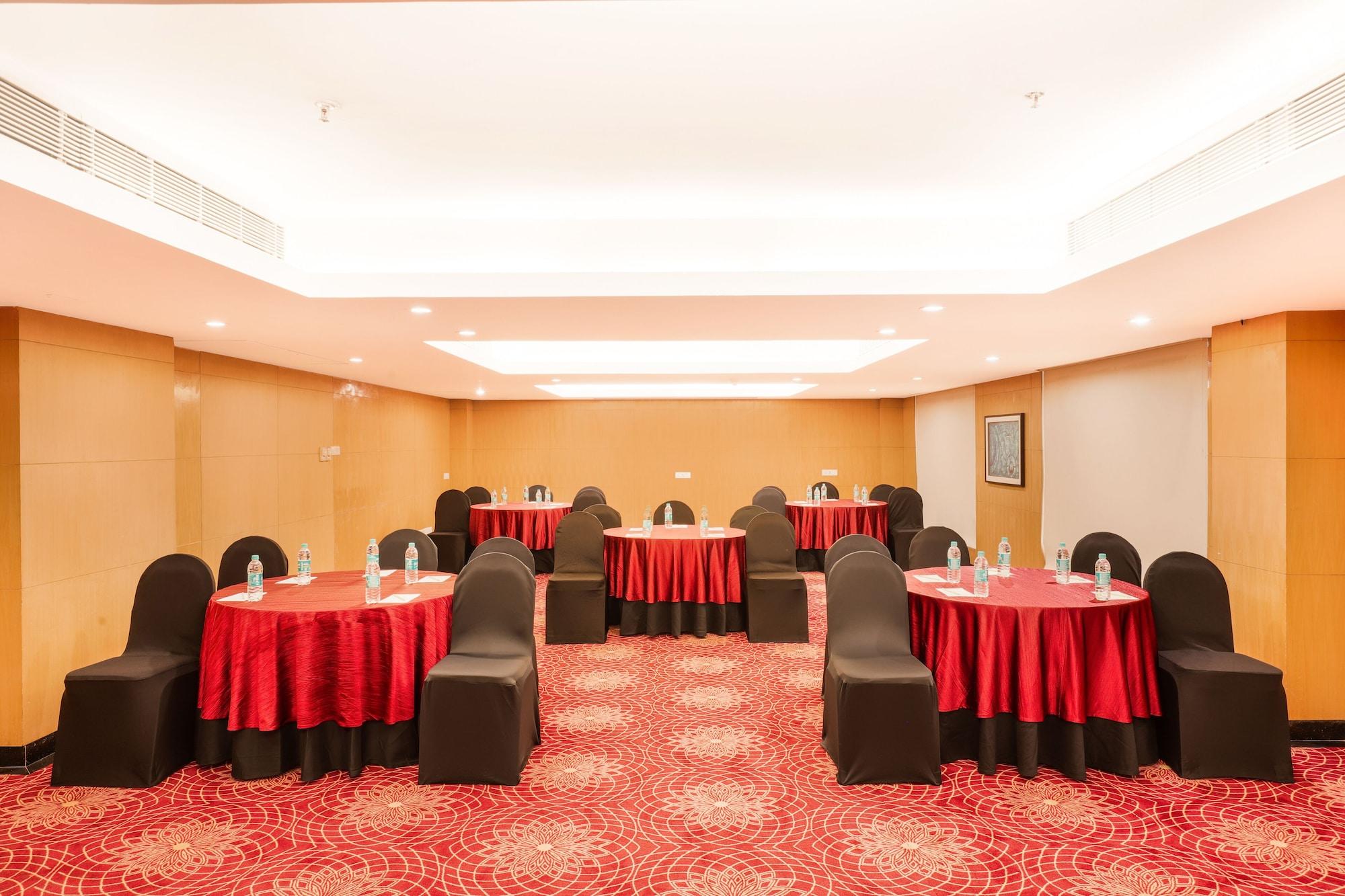 Restaurant Lemon Tree Hotel, Whitefield, Bangalore