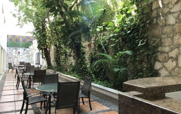 Ocean View Apartments - Hoteles cerca de Playa Delfines en Cancún