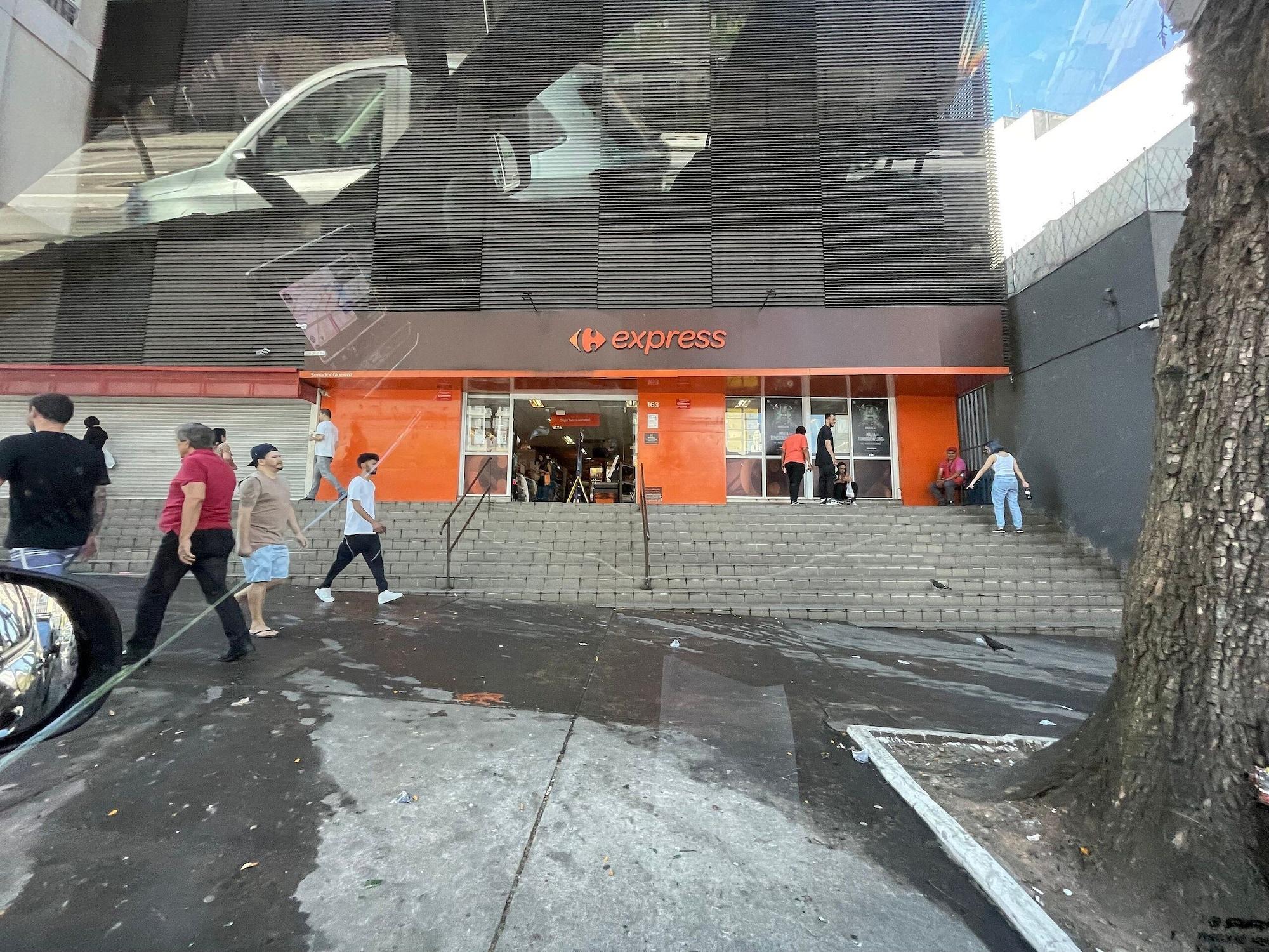 Vista Exterior Luz 1804